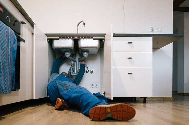 Professional Emergency Plumber technician working in Terrell, NC
